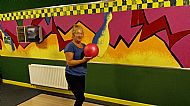 Shelley going for a strike