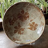 Shino bowl with flowers