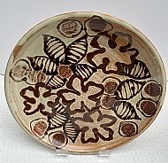 Pasta bowl with complex decoration