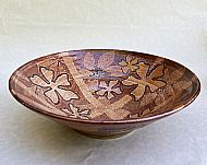 Shino bowl with floral decoration