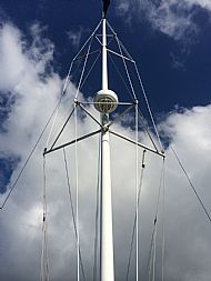 view of mast 17.5m full carbon mast
