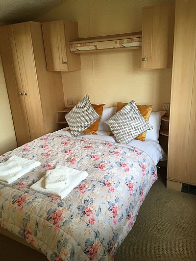 double bedroom