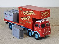 1/50th Corgi Code 3 Cyclone twist