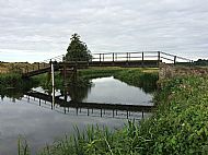 Jul 2019 - the Nene Way goes over the High Bridge and on to Achurch.