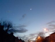 Moon in conjunction with Venus - and Streetlight 21/02/07