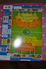 Nestle Euro2000 game and figures