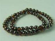 SET OF 2 PEARL & CRYSTAL BRACELETS ON ELASTIC IN DARK BROWN