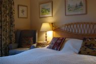 double bedroom lodge b and b with electric blanket and heating