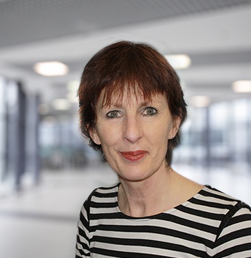 Deirdre Lewis V3 img