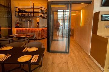 locales para restaurante con pantallas TV frente al Bernabéu - Birra Bernabéu