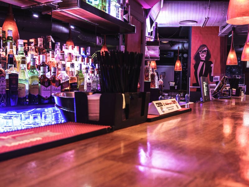 Tardeo con barra libre Madrid - Ofertas y descuentos para el afterwork