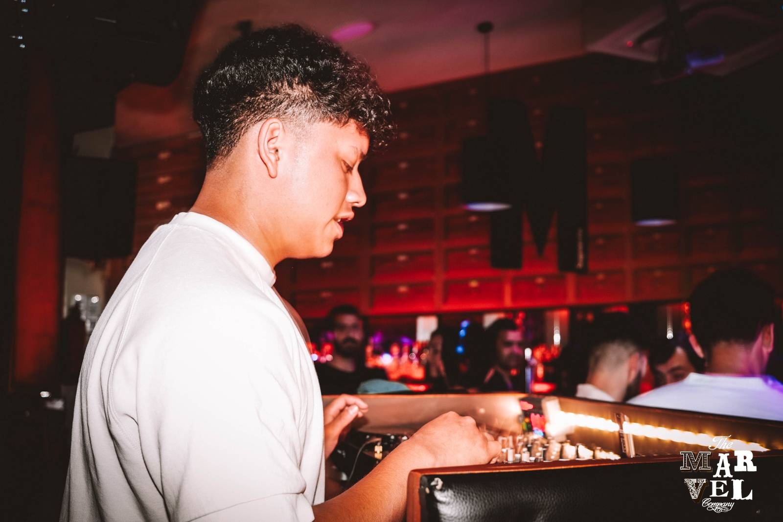 Fiesta-sabado-9-mayo-discoteca-marvel-madrid-04.jpg