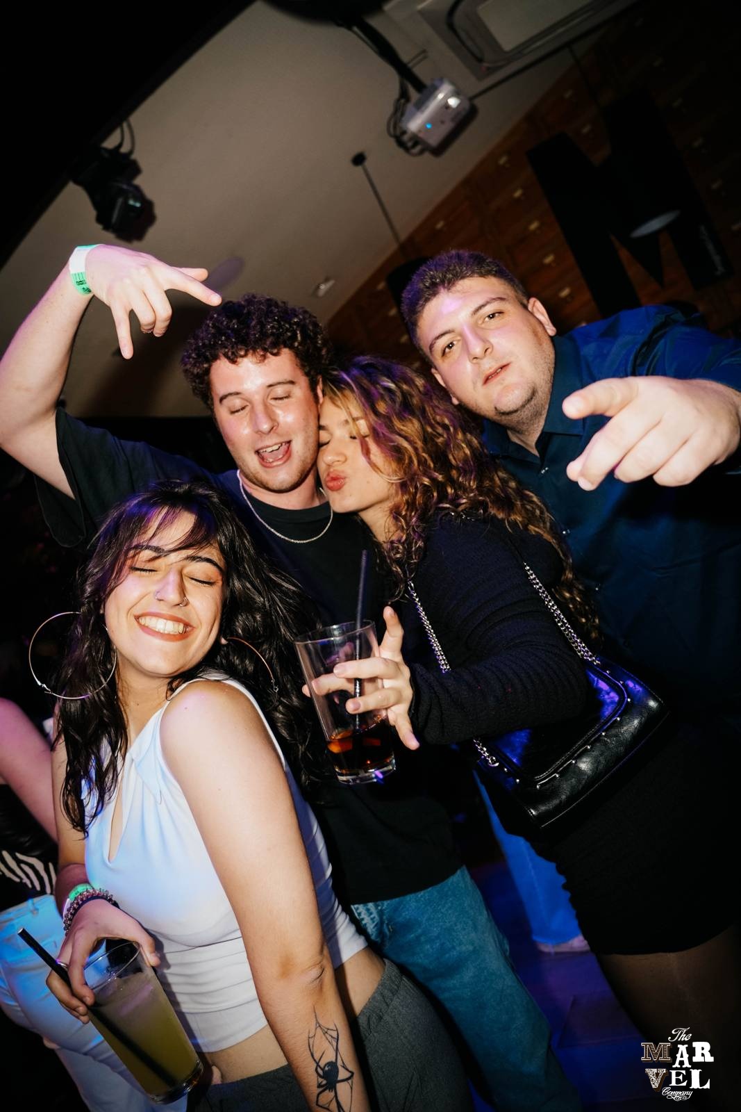 Fiesta-sabado-9-mayo-discoteca-marvel-madrid-25.jpg