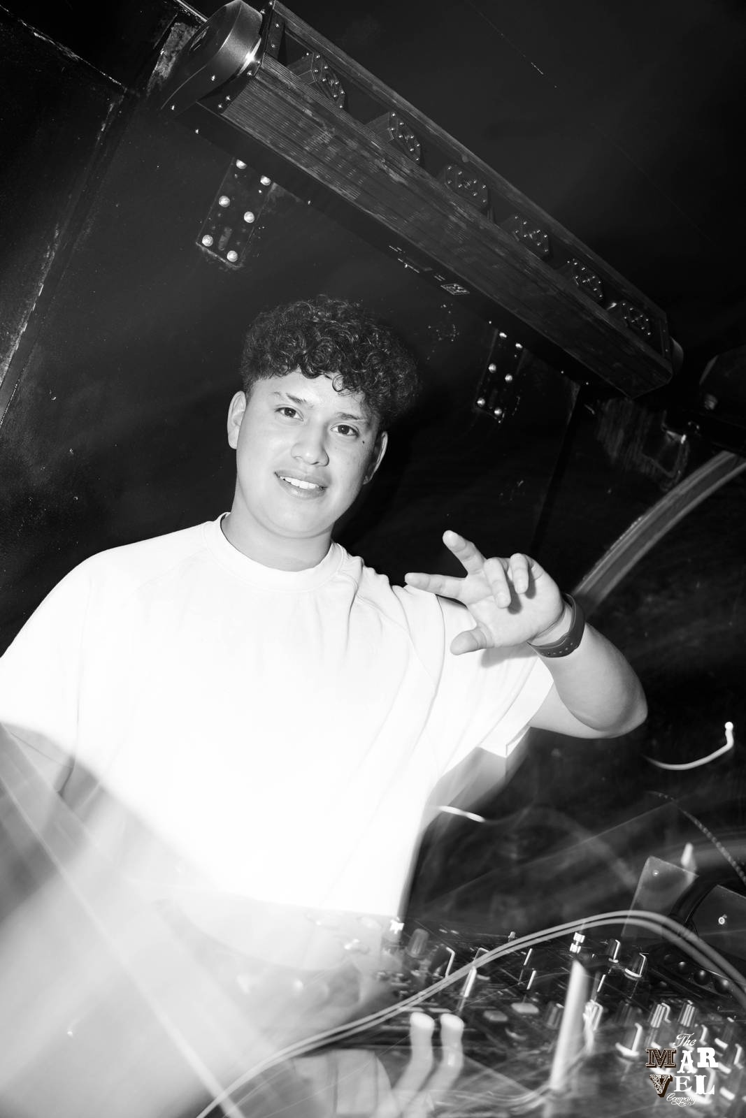 Fiesta-sabado-9-mayo-discoteca-marvel-madrid-50.jpg