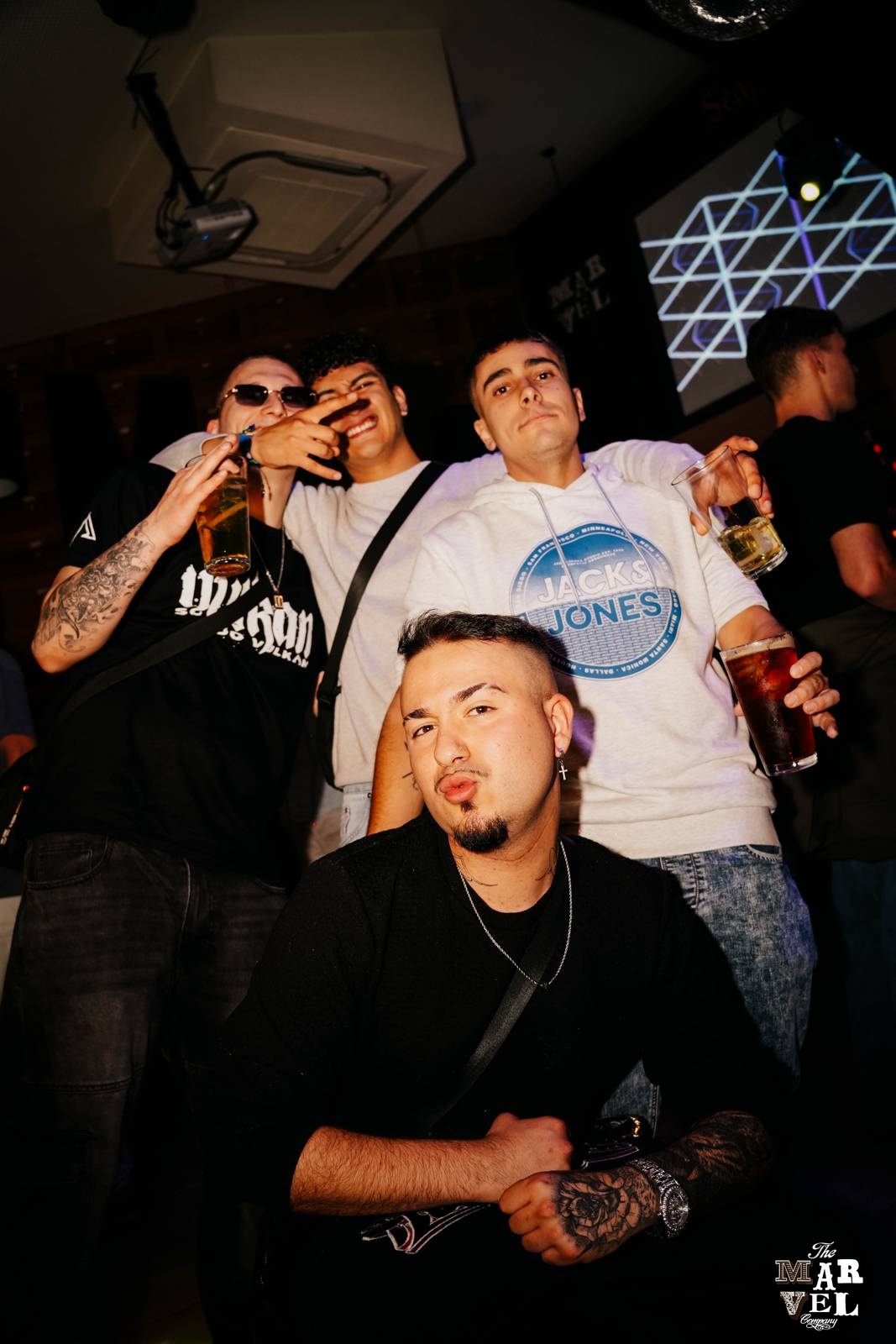 Fiesta-sabado-9-mayo-discoteca-marvel-madrid-66.jpg