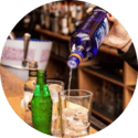 Servicio de bebidas con ofertas para cumpleaños - Discotecas Madrid Marvel -