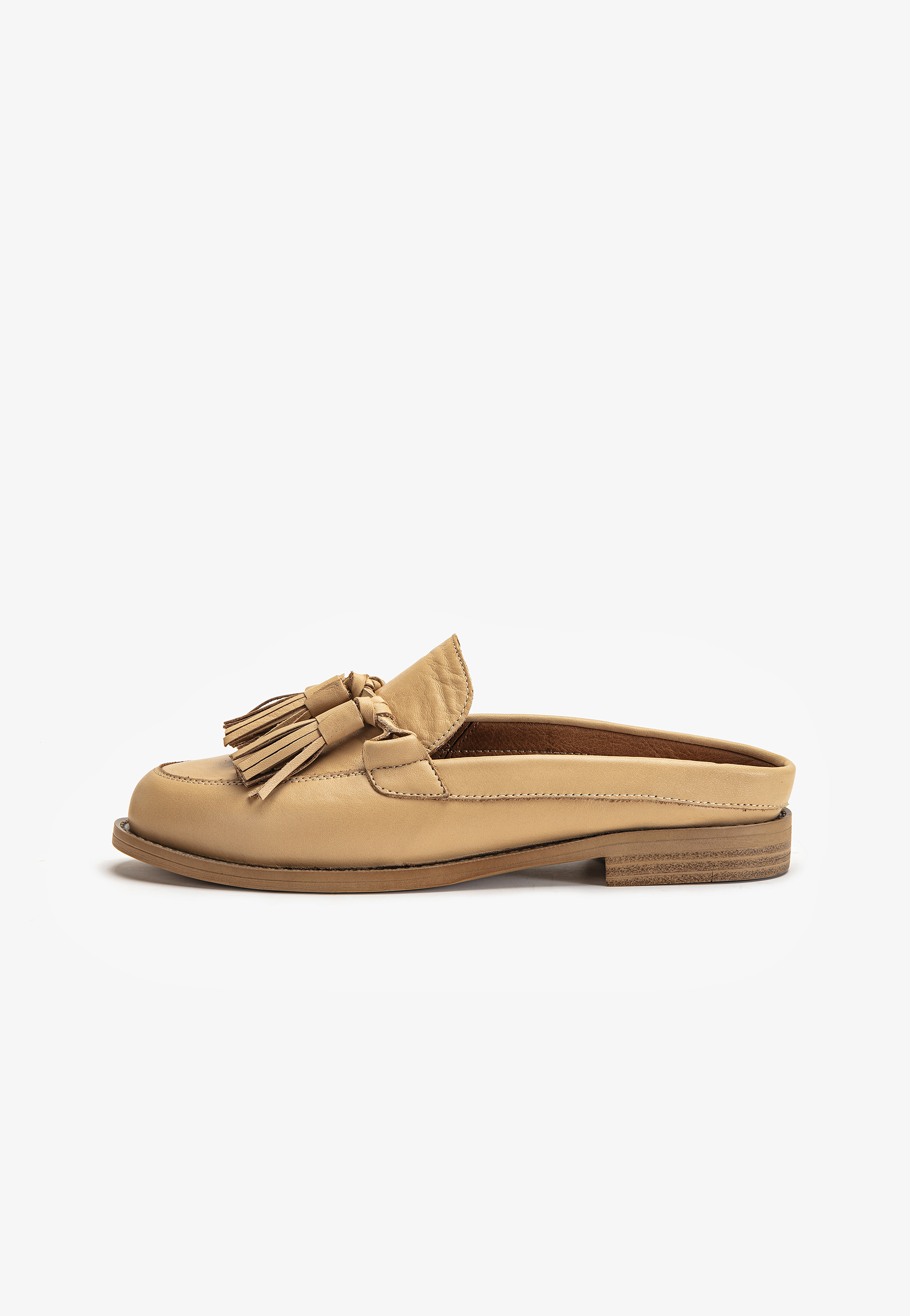 Inuovo mules Clearance