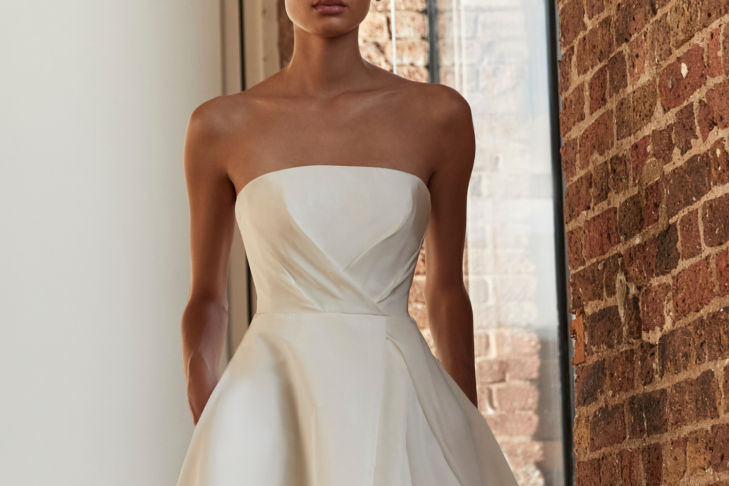 SASSI HOLFORD IVANA WEDDING GOWN