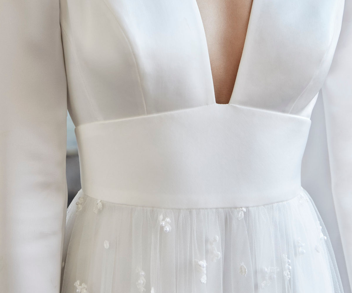 SASSI HOLFORD RIVA WEDDING GOWN