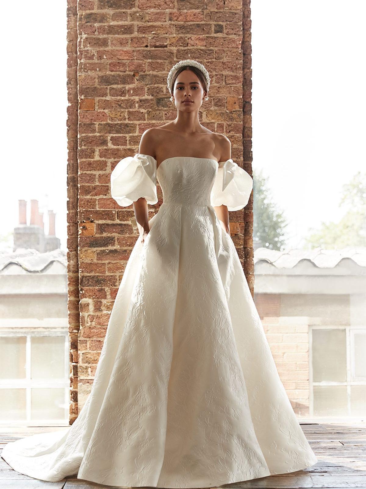 SASSI HOLFORD STEPHANIE + STEPHANIE SLEEVES JACKET WEDDING DRESS