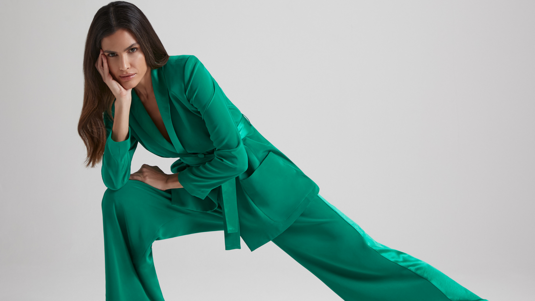 Sassi Holford British Fashion & Wedding Dress Designer UK