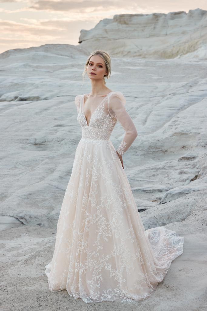 5 Wedding Dresses For the Romantic Bride Sassi Holford