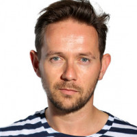 Iestyn Davies