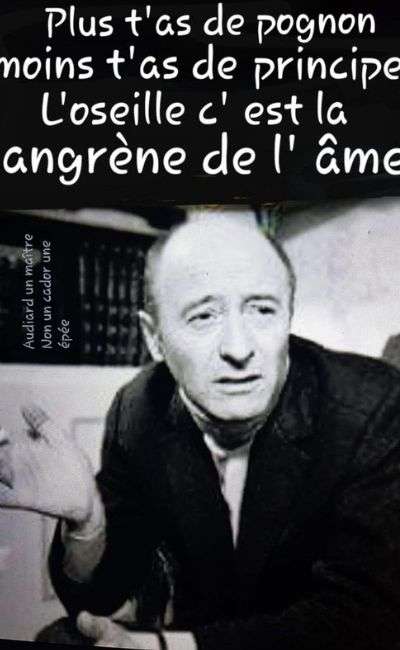 Image de couverture de 4 - Fragments choisis : sous vos applaudissements - [En Chantier]