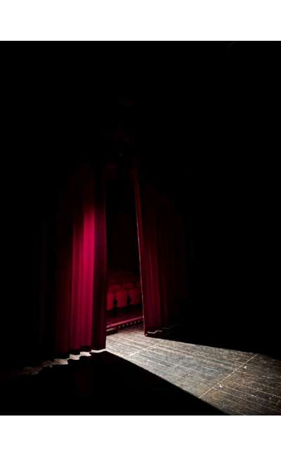Image de couverture de en coulisses