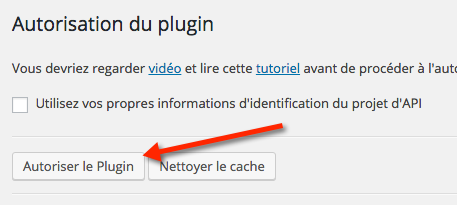 Il faut d'abord connecter le plugin à WordPress !
