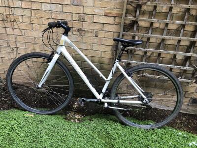 Giant Escape 2w 2011 | BikeRegister
