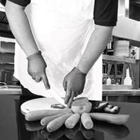 White Disposable Aprons White Disposable Aprons