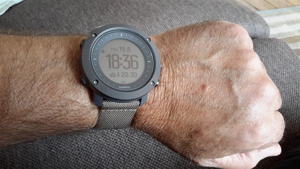 suunto ss022292000