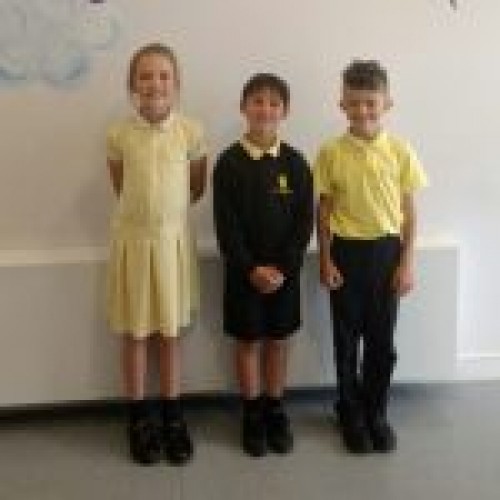 School Uniform Giles Junior School