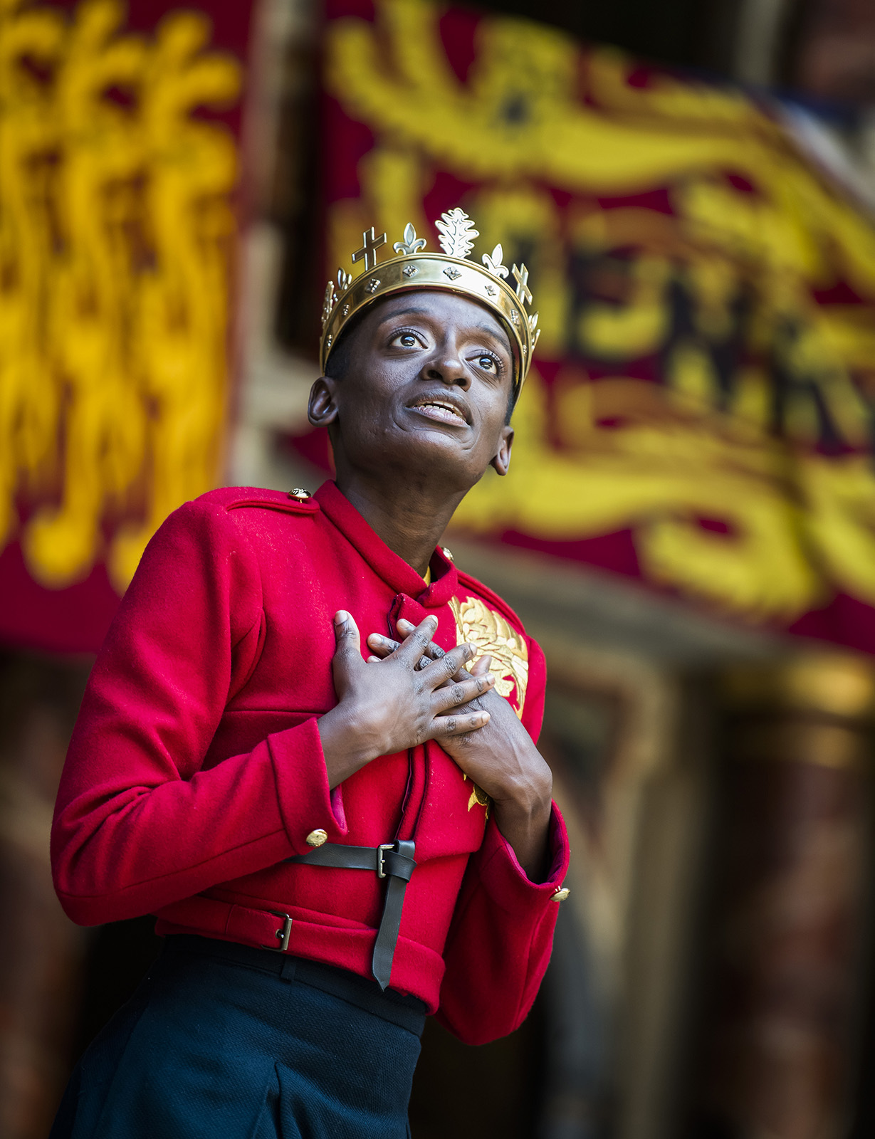 Henry V Globe Theatre 2019 Sarah Amankwah as Henry V