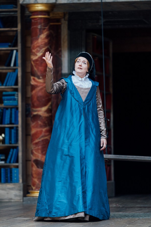 Sophie Stone in Emilia