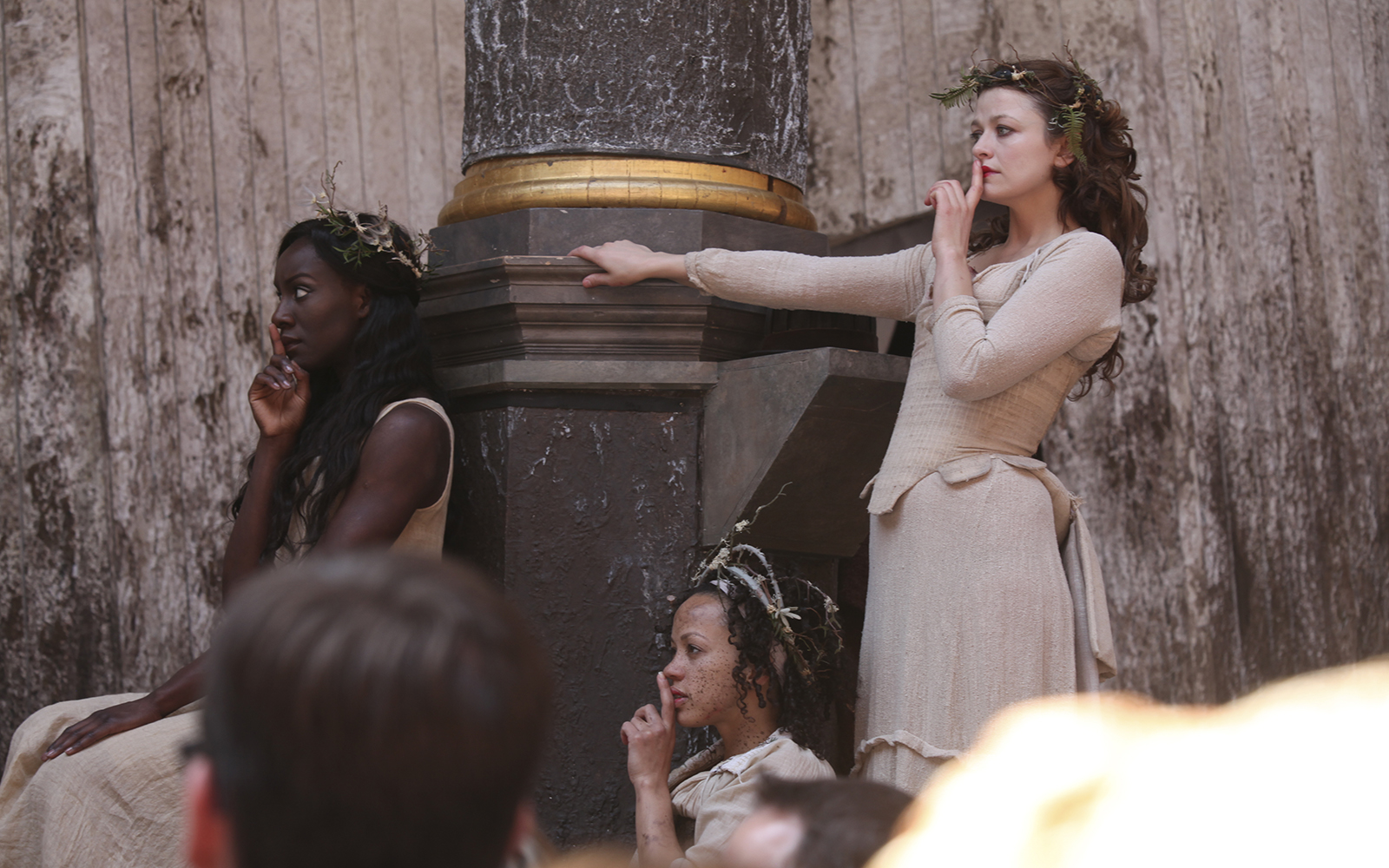 WitchesMacbeth2013