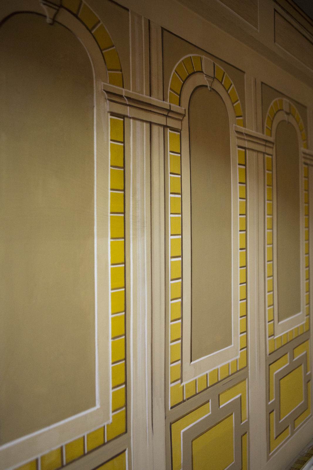 Sam Wanamaker Playhouse Pete Le May Yellow brick patterns on a wall