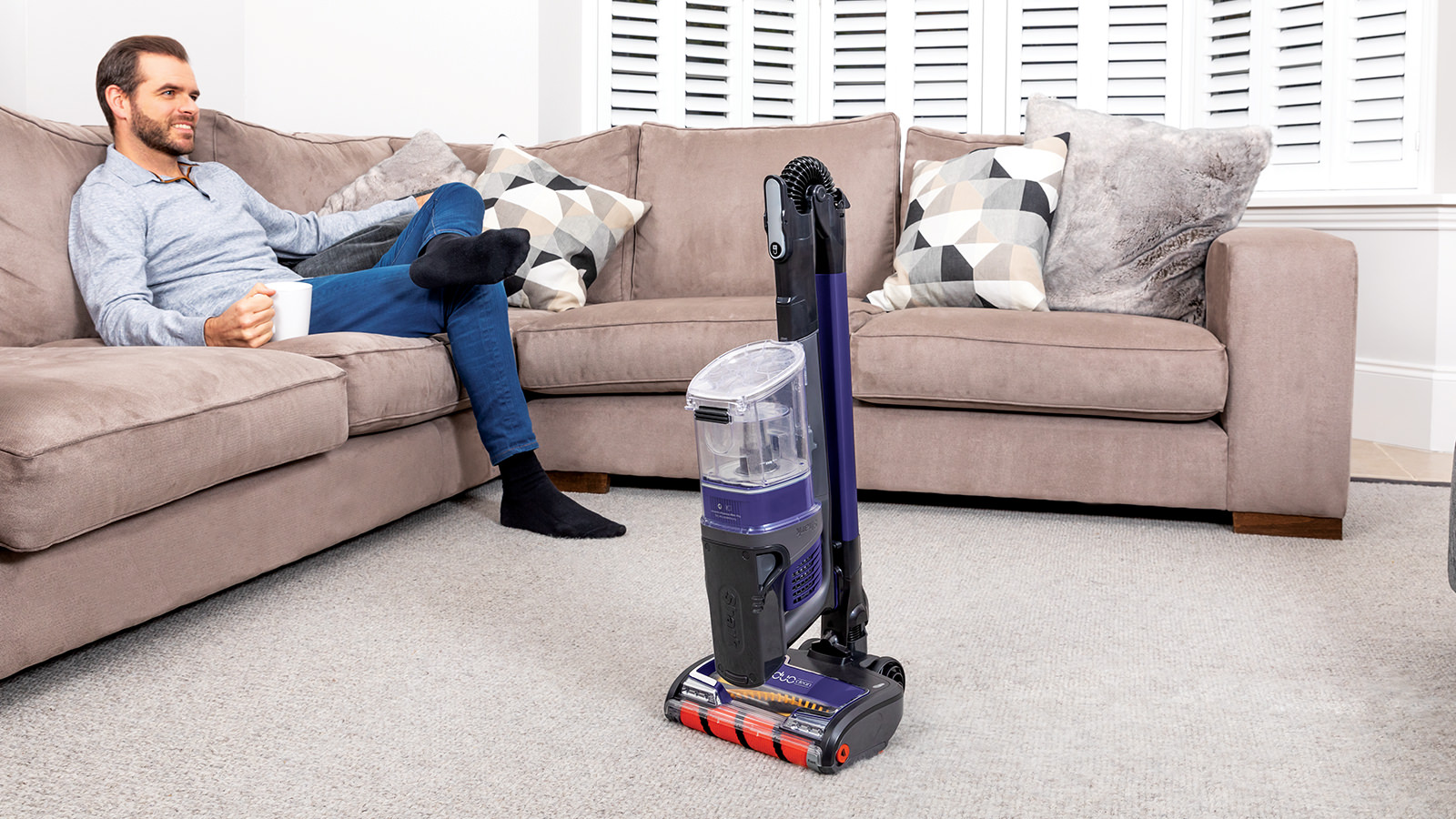 Shark Anti Hair Wrap Cordless Stick Vacuum Cleaner with Flexology [Twin