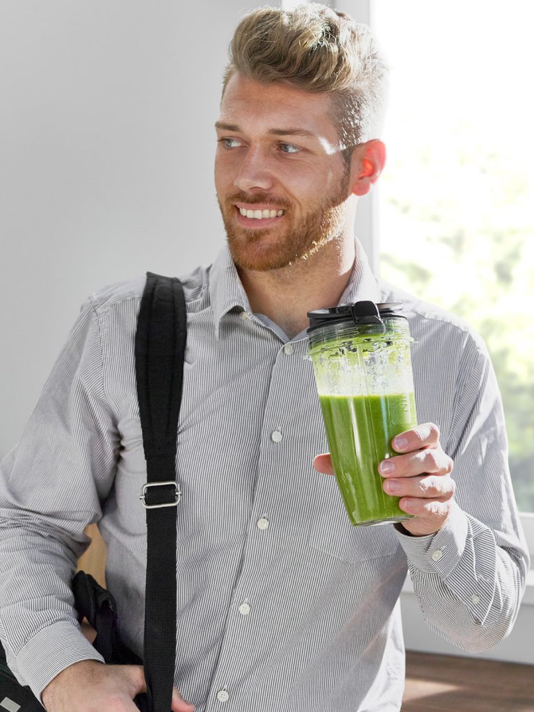 BL480UK-Smoothie-on-the-go-1200x1600