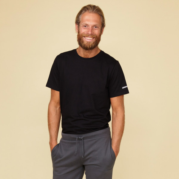 Herren Basic T-Shirt Kurzarm schwarz mit Greenpeace-Logo Herren Basic T-Shirt Kurzarm schwarz mit Greenpeace-Logo