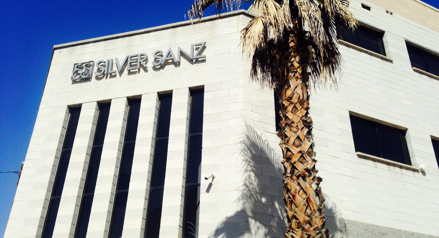 | Silver Sanz
