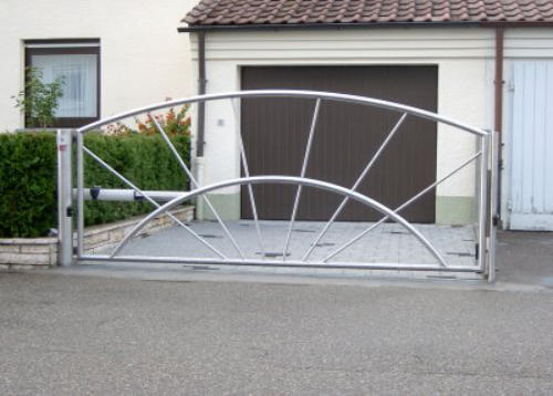 Maurer Torbau GmbH, Backnanger Straße in Marbach am Neckar