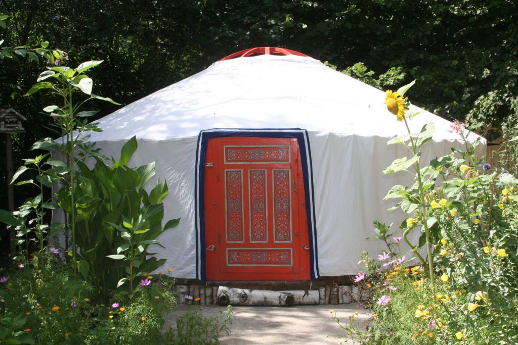 Licht aus der Jurte - Shamanic Centre Vienna, Gallgasse in Wien