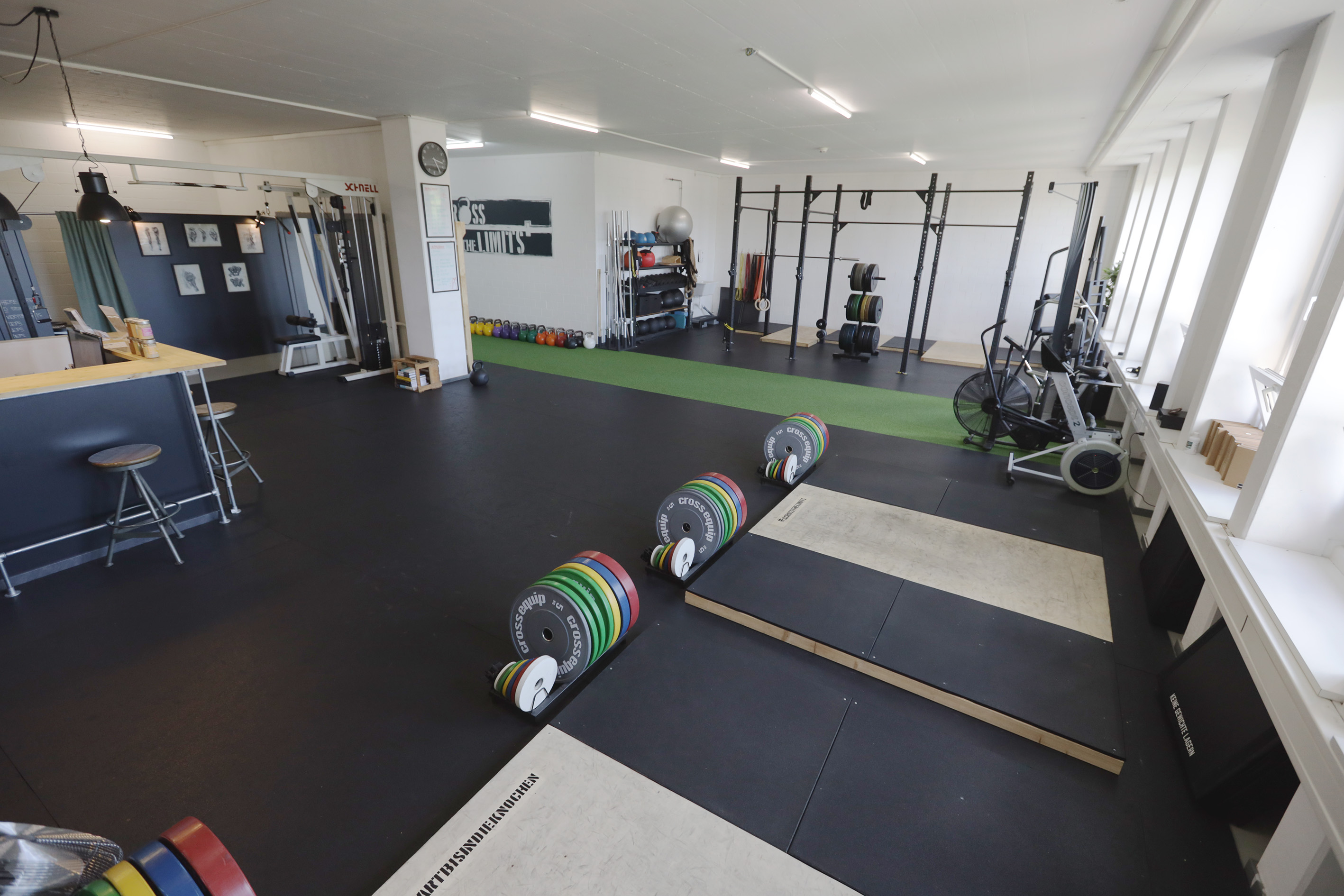 Across the Limits GmbH, Rautistrasse in Zürich