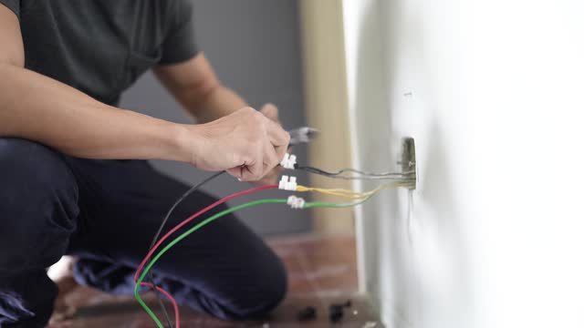 Elektriker Malsi, Ebernburgweg in Köln