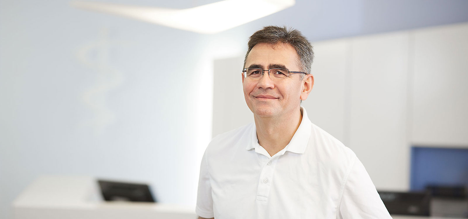 Die Spezialisten für Proktologie, Chirurgie u. Viszeralchirurgie - Dr. med. Katouzi u. Dr. Burtica, Sophienstraße in Stuttgart