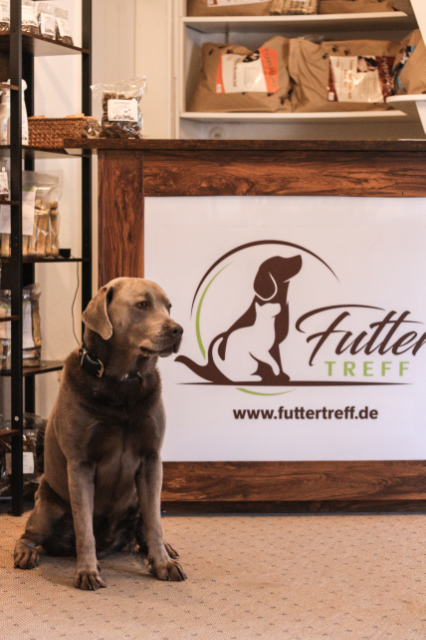 Futter Treff, Andreas Lindoerfer, Bahnhofstr. in Königsbach