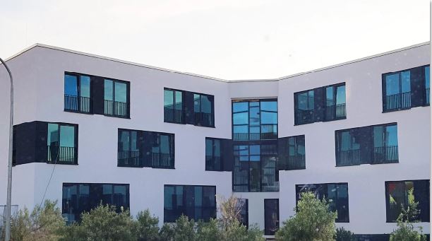 Gashi Fassadenbau / Maler, Parchimer Allee in Berlin