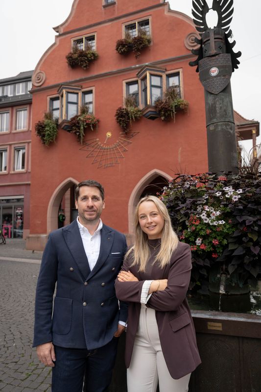 Deutsche Bank Immobilien Christoph Feuchter, selbstständiger Immobilienberater, Schillerstraße in Lahr